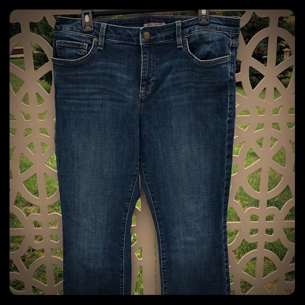 Tommy Hilfiger bootcut size 12R jeans
